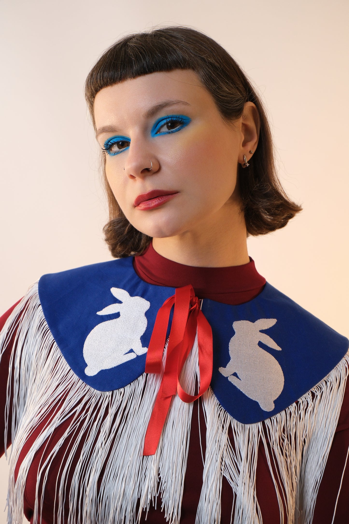 Follow The Whit Rabbit Detachable Collar